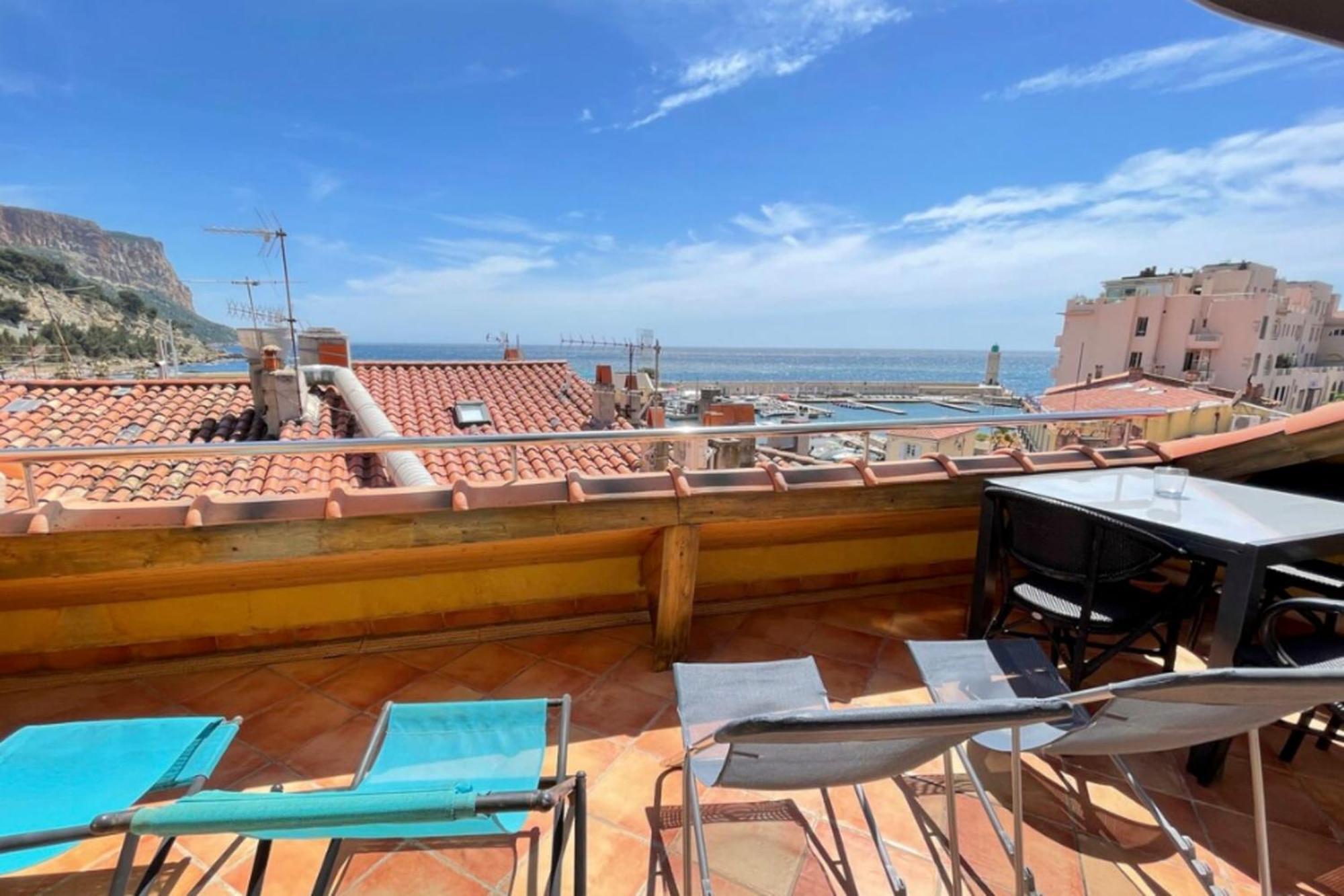 La Perle De Cassis - Terrace With Sea View Apartment Exterior foto